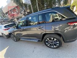 جیپ گراند شیرۆکی